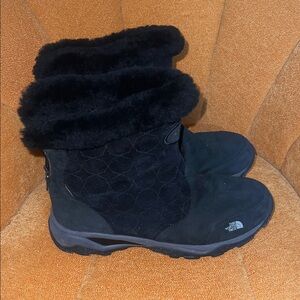 The North Face Women's Black Quilted Winter Boots